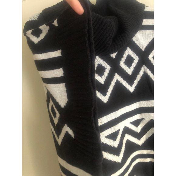 Old Navy M-L  Knit Sweater Pullover Cowl Neck - Picture 3 of 5